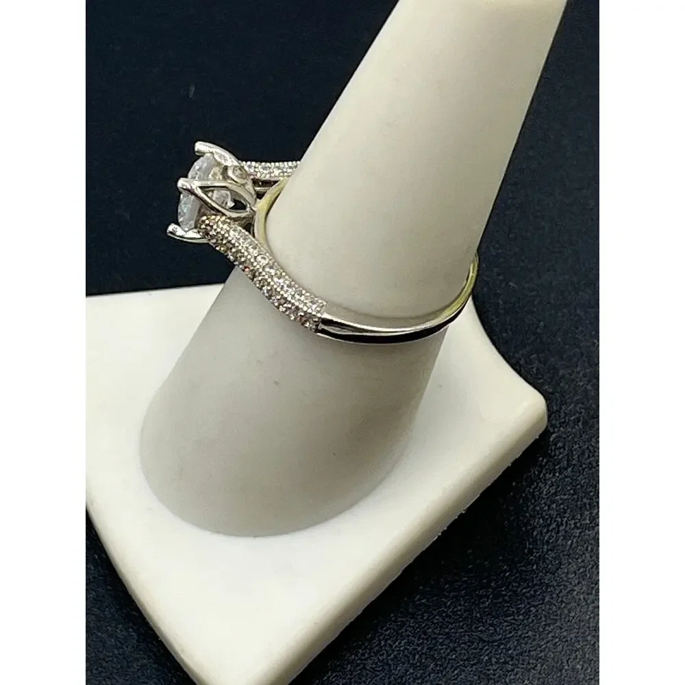 925 Sterling Silver Cathedral Solitaire Ring‎ 7mm Round CZ Pavé Accents Size 8